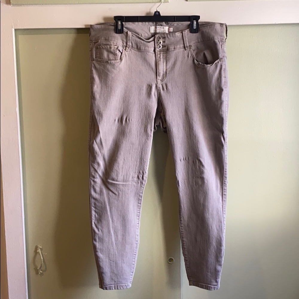 Torrid tan stretchy jeggings